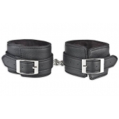 Черные фиксаторы для ног на цепи с мехом внутри - Lux Fetish - купить с доставкой в Саратове