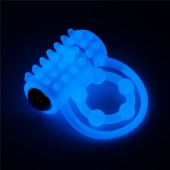 Голубое, светящееся в темноте виброкольцо Lumino Play Vibrating Penis Ring - Lovetoy - в Саратове купить с доставкой