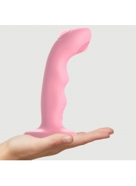 Розовая насадка-стимулятор Strap-On-Me Tapping Dildo Wave - Strap-on-me - купить с доставкой в Саратове