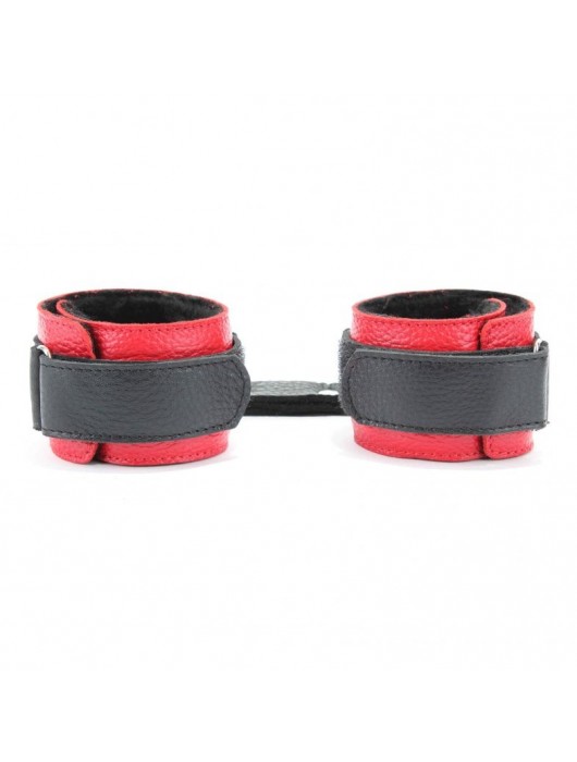 Красно-чёрные кожаные наручники с меховым подкладом - БДСМ Арсенал - купить с доставкой в Саратове
